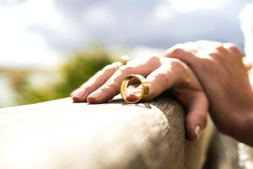 Maria Tucker Independent Civil Celebrant Grief & Trauma Counsellor Inspirational Speaker Divorce Ceremony